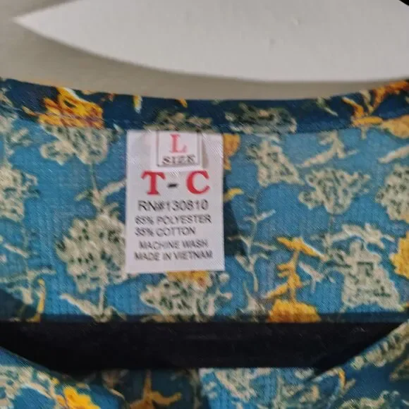 T-C Fashion women's size Large blouse multicolor print v-neck 3/4 sleeves - Picture 6 of 8